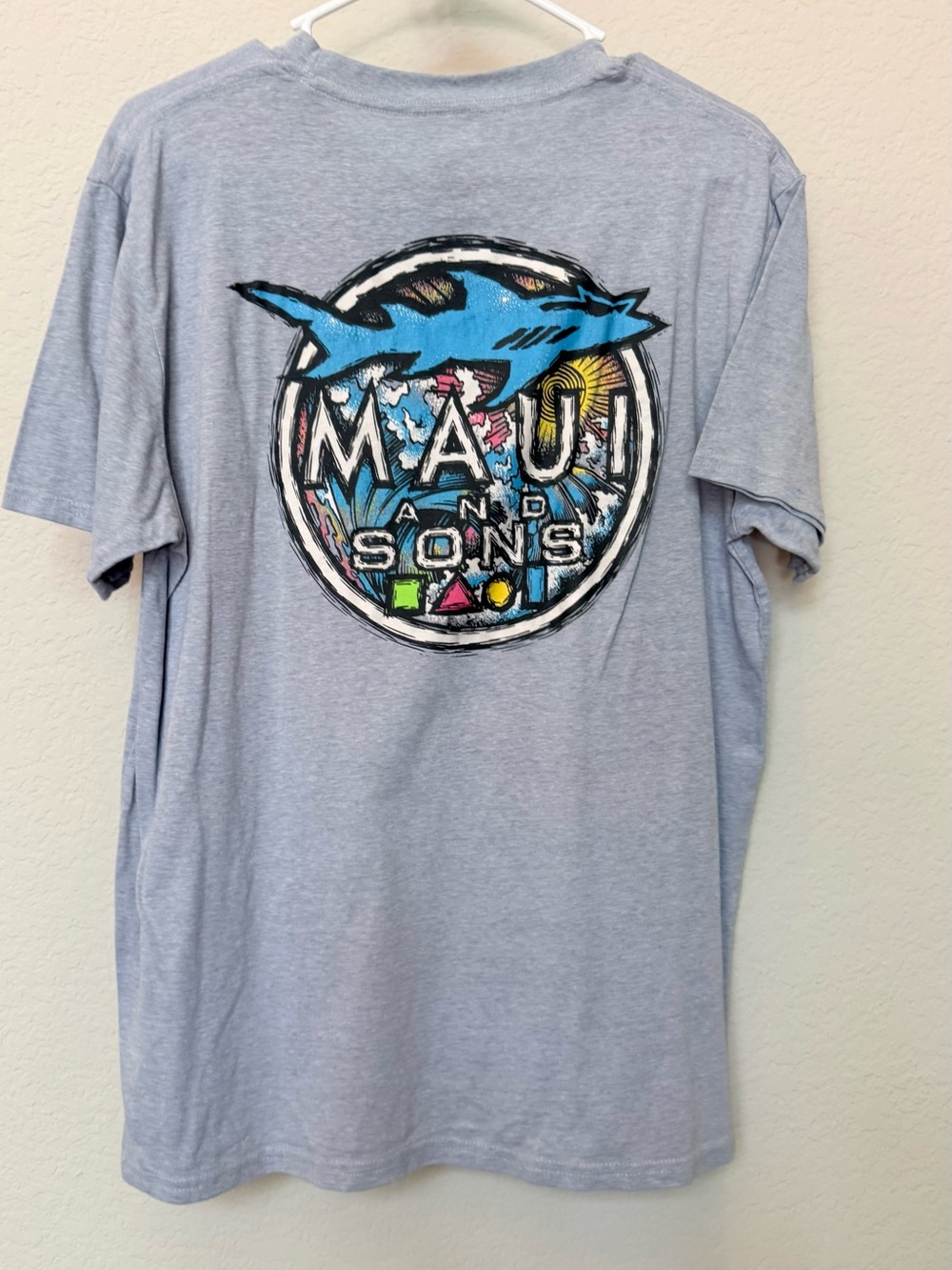 Maui and Sons Light Gray Tee with Black Logo
